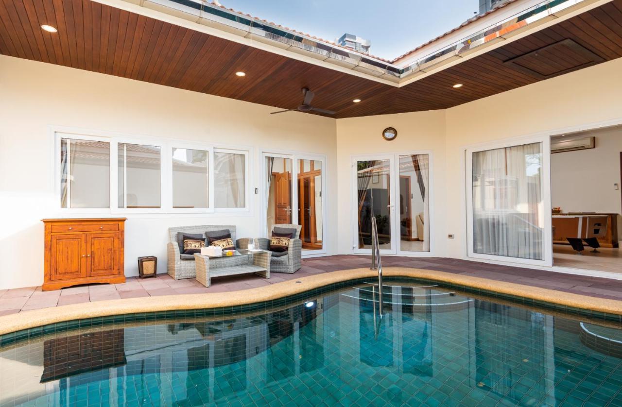 Village Austria Luxury Pool Villas パッタヤー エクステリア 写真